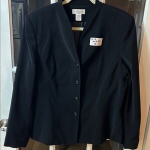 G73. Women’s Black Blazer